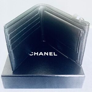CHANEL Black Leather Card Holder